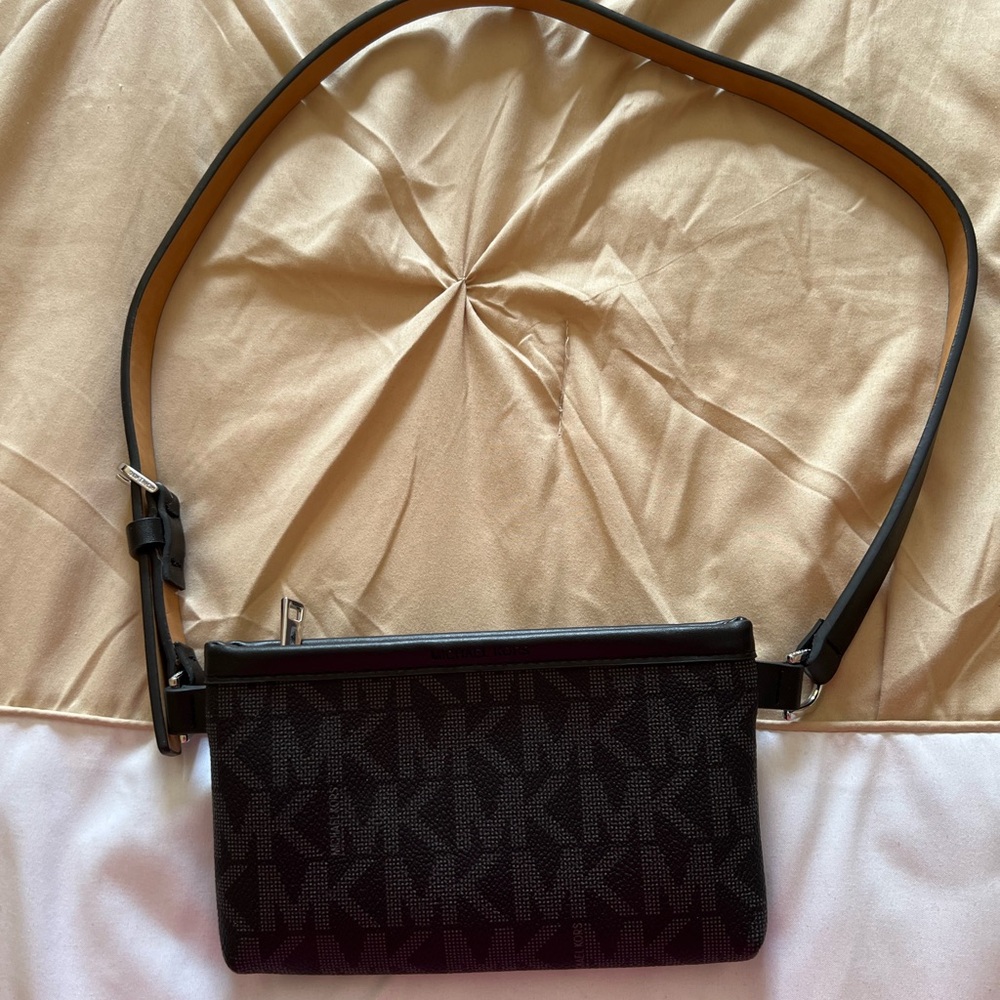 Michael Kors Black Monogram Belt Bag - Picture 2 of 4